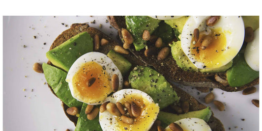 Diet &#038; Menopause: What to Eat To Minimize Symptoms